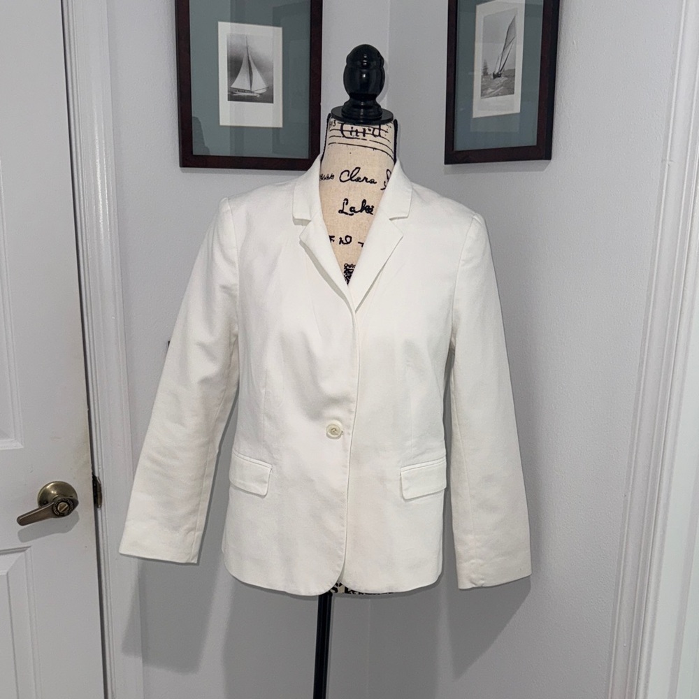 Liz Claiborne Classic White Blazer